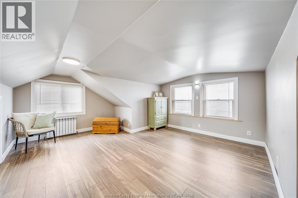 1328 Shoreline Avenue, Lakeshore, ON