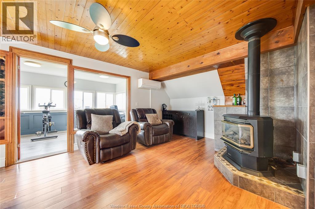 1328 Shoreline Avenue, Lakeshore, ON