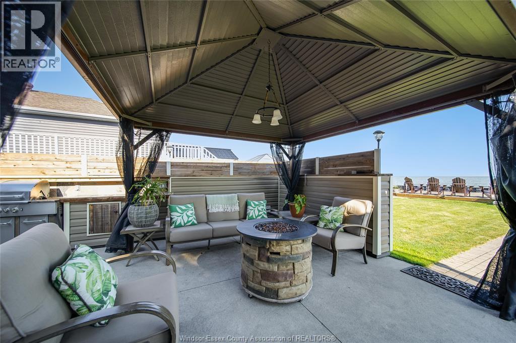 1328 Shoreline Avenue, Lakeshore, ON