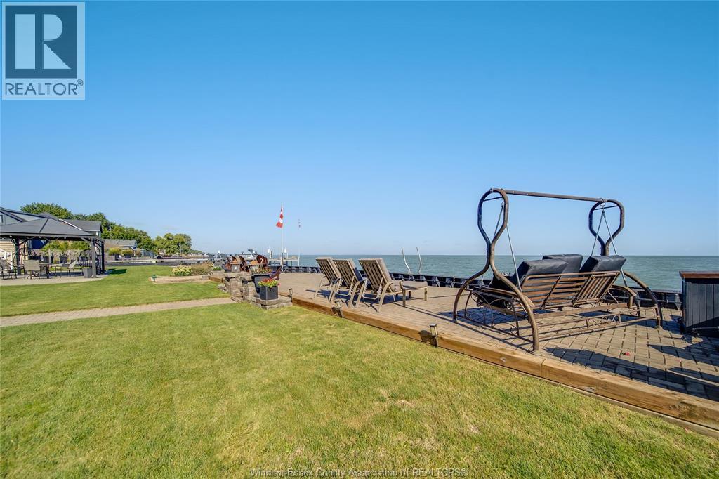 1328 Shoreline Avenue, Lakeshore, ON