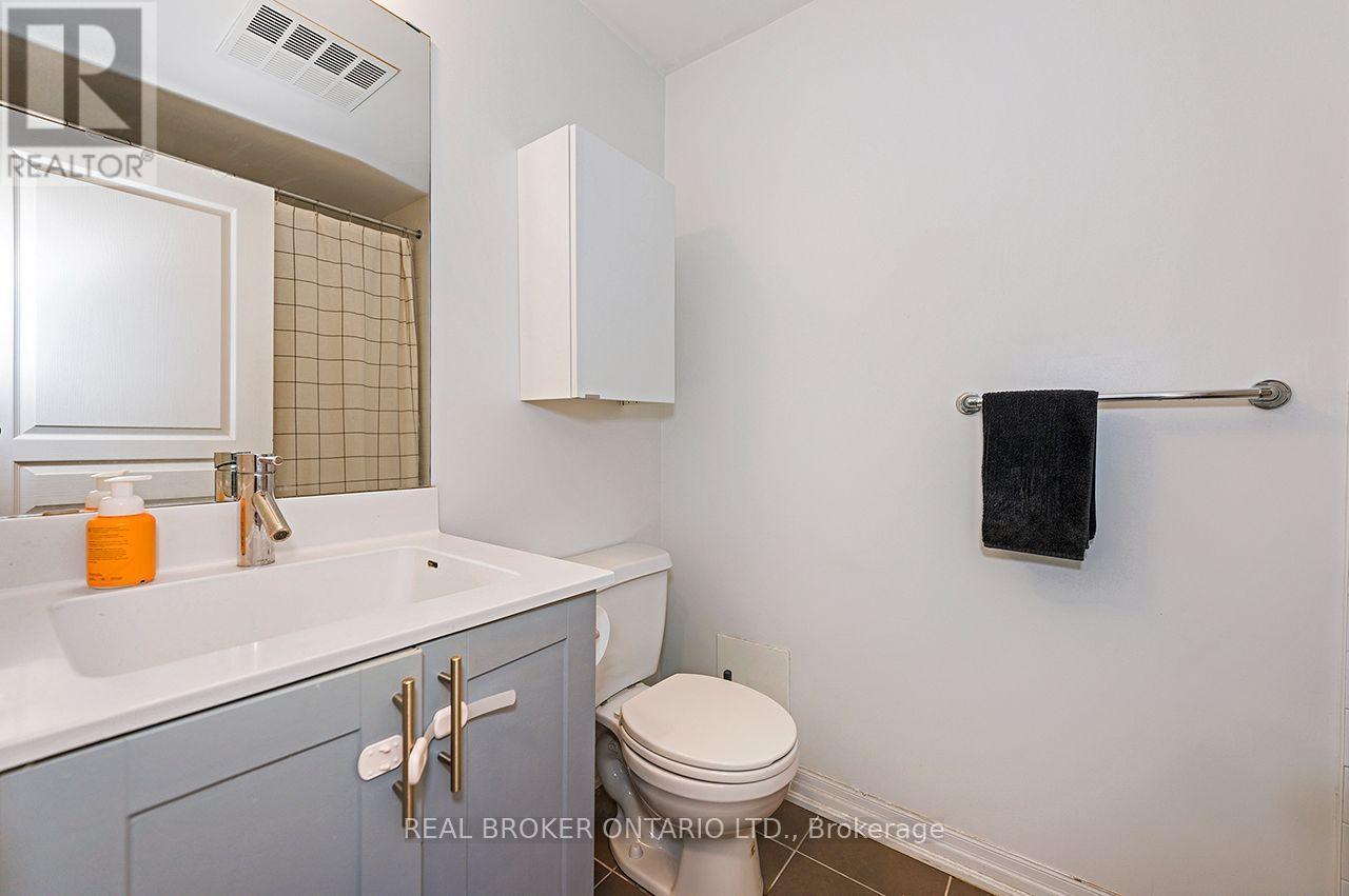 403 - 1940 Ironstone Drive, Burlington, ON