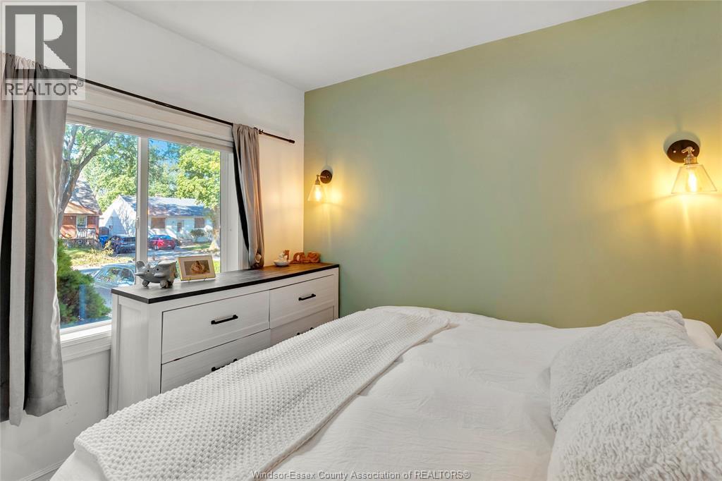 842 Ford Boulevard, Windsor, ON