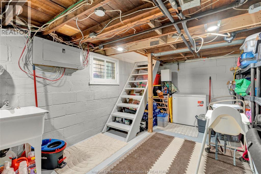 842 Ford Boulevard, Windsor, ON