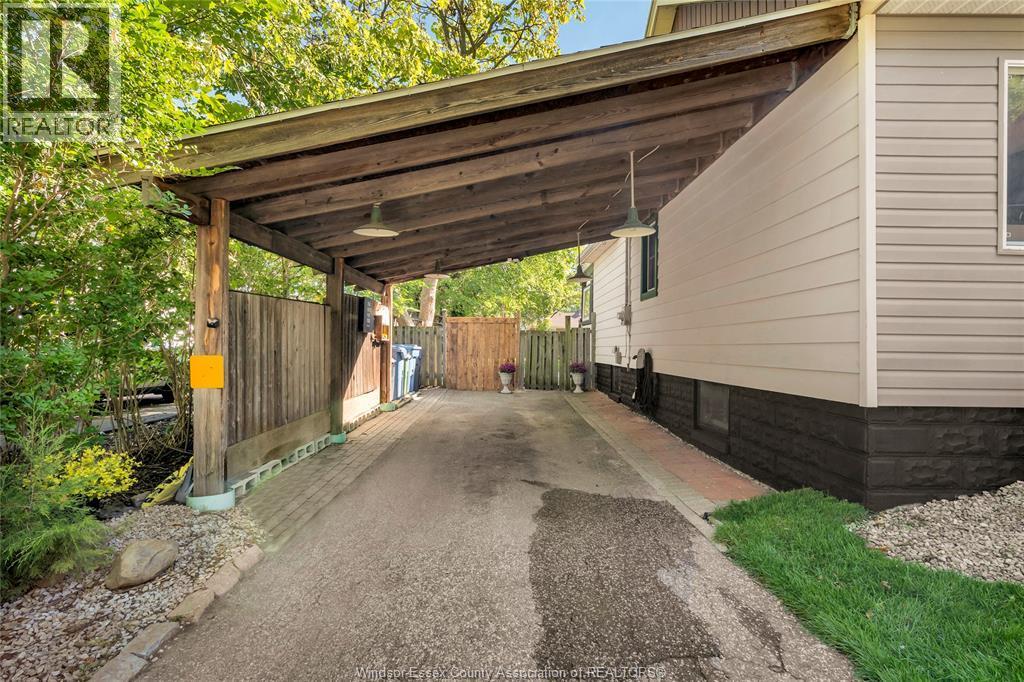 842 Ford Boulevard, Windsor, ON