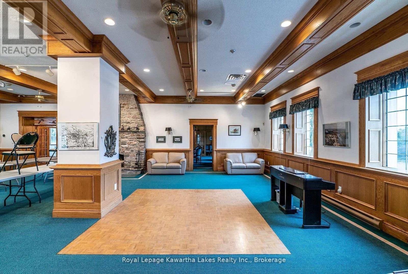 Meeting room. - 10G - 25 Rivermill Boulevard, Kawartha Lakes (Lindsay), ON