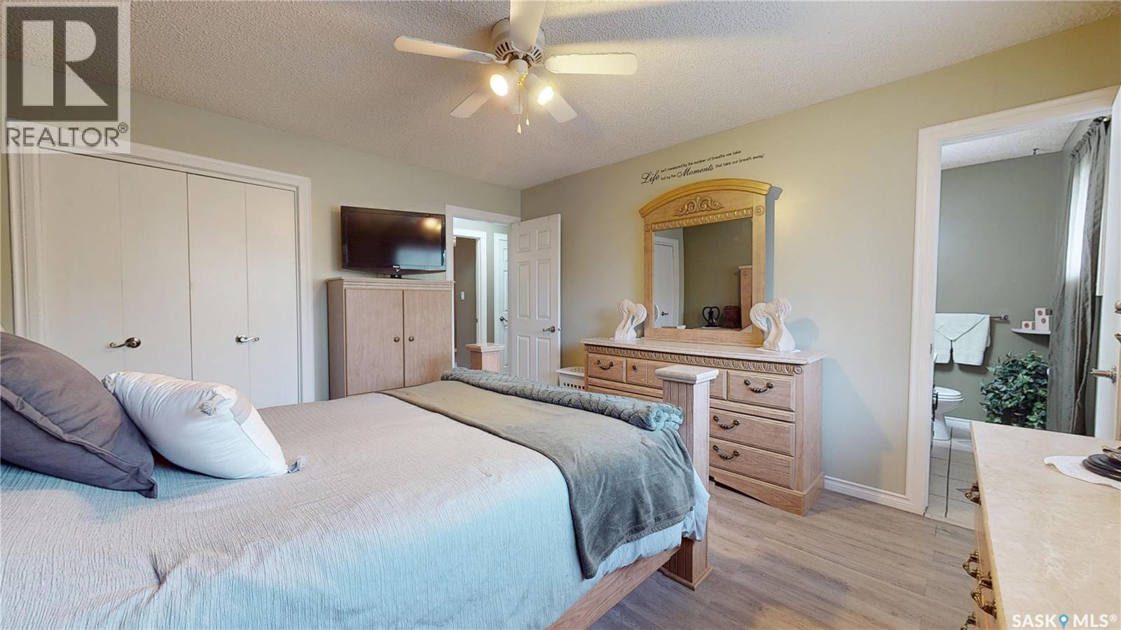 255 Litzenberger Crescent, Regina, SK