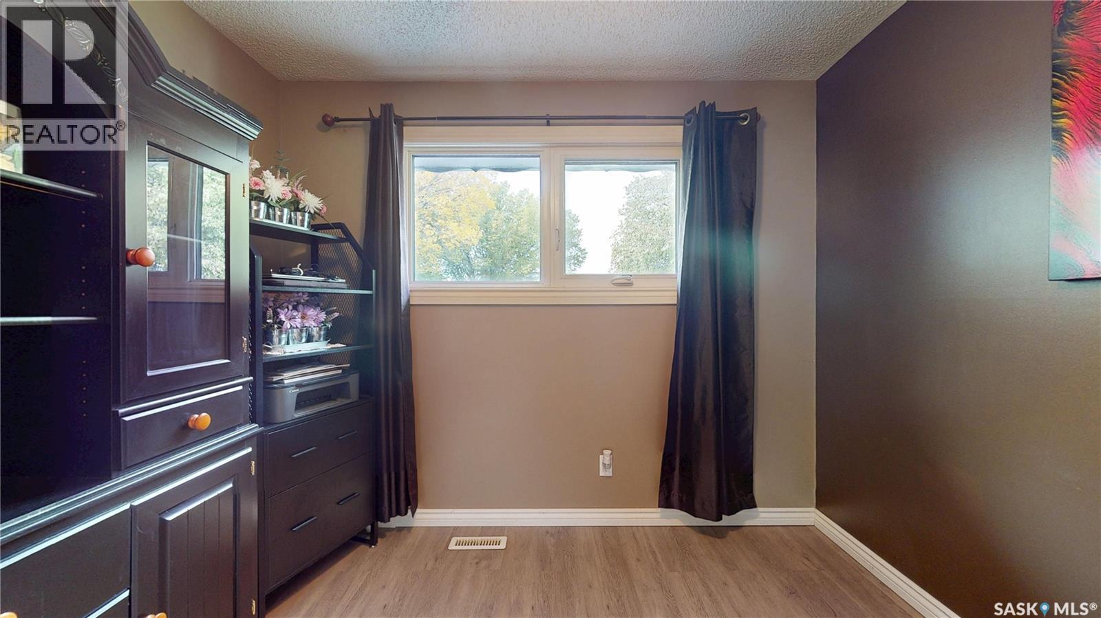 255 Litzenberger Crescent, Regina, SK