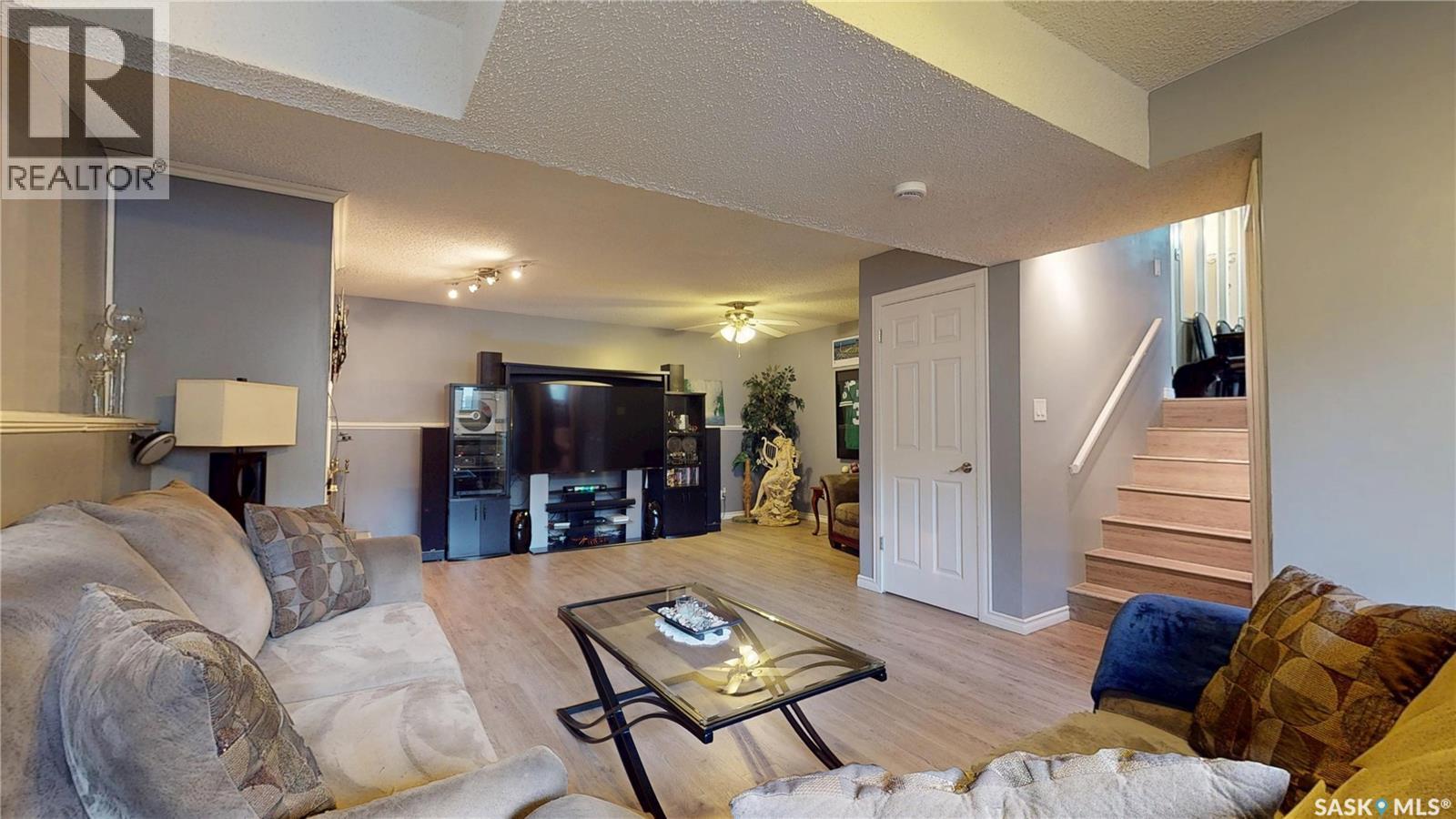 255 Litzenberger Crescent, Regina, SK