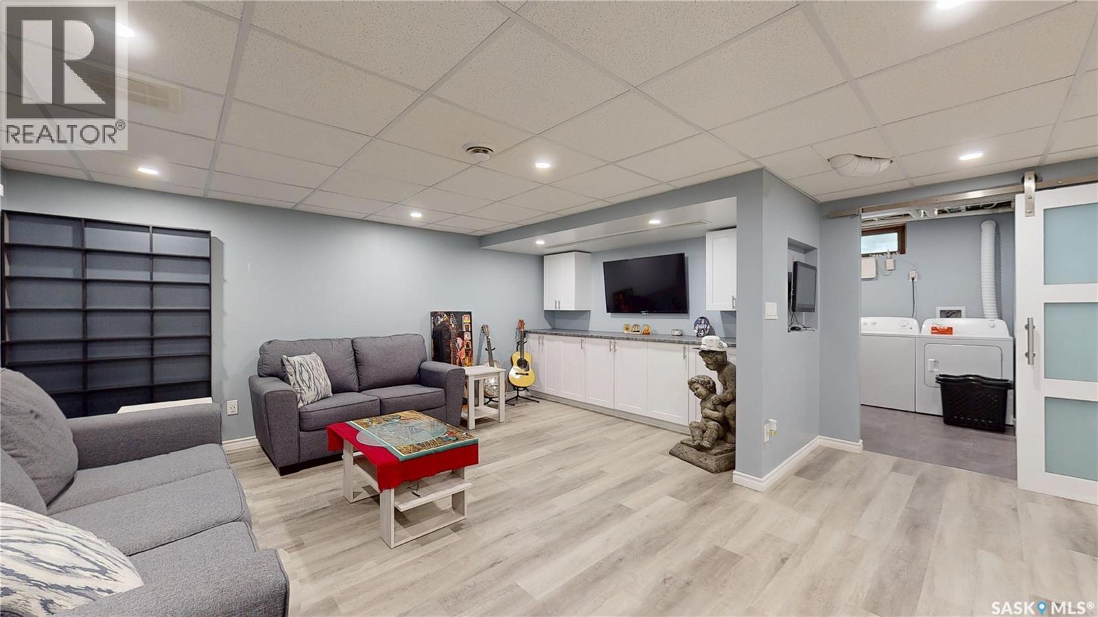 255 Litzenberger Crescent, Regina, SK