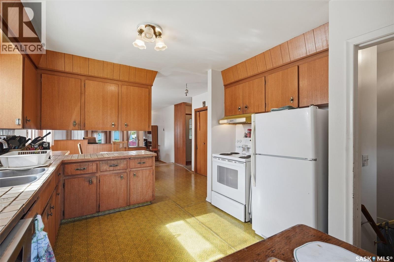 219 Egbert Avenue, Saskatoon, SK