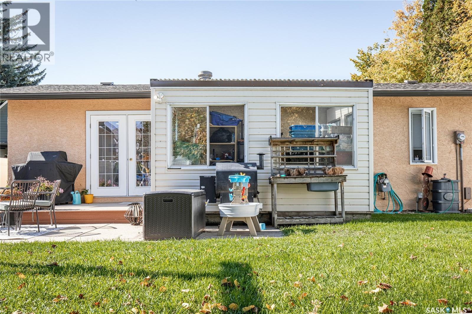 1227 2Nd Avenue Nw, Moose Jaw, SK