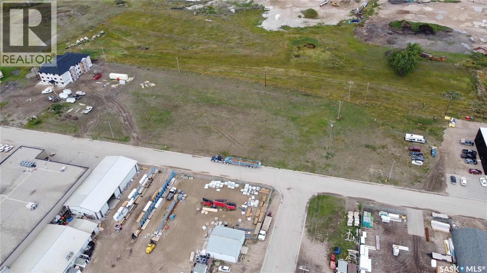 400 Railway Avenue E, Outlook, SK