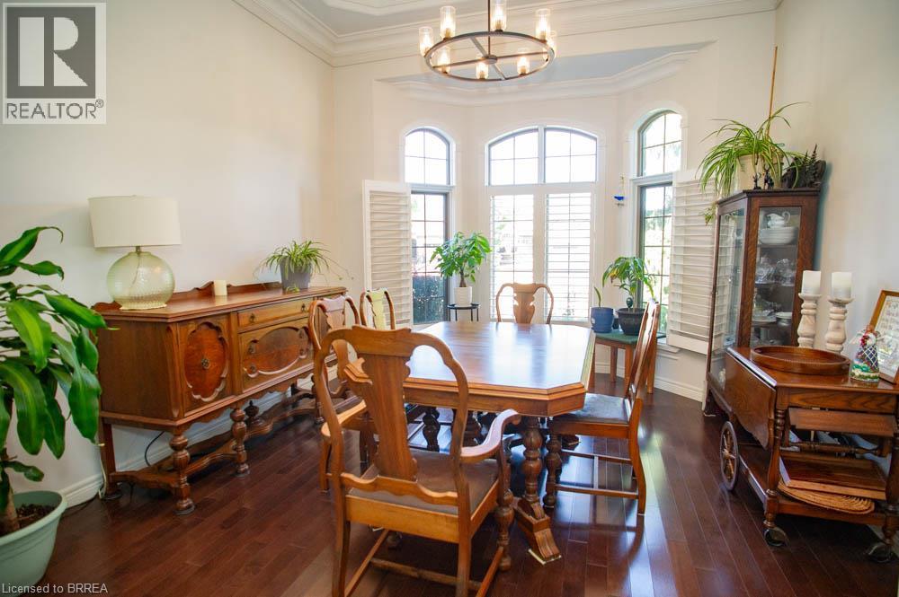 15 Farrugie Street, Paris, ON