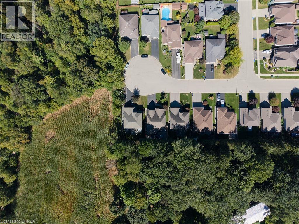 15 Farrugie Street, Paris, ON