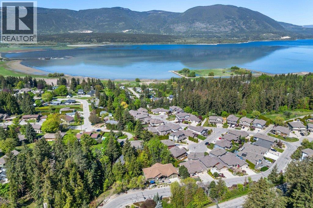 1581 20 Street Ne Unit# 1, Salmon Arm, BC