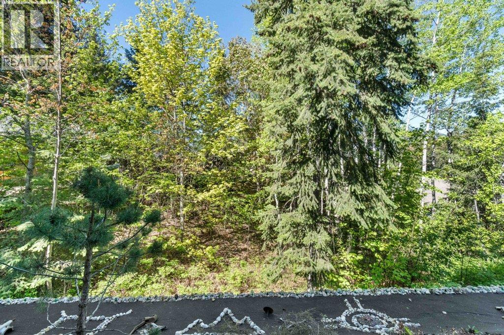 1581 20 Street Ne Unit# 1, Salmon Arm, BC