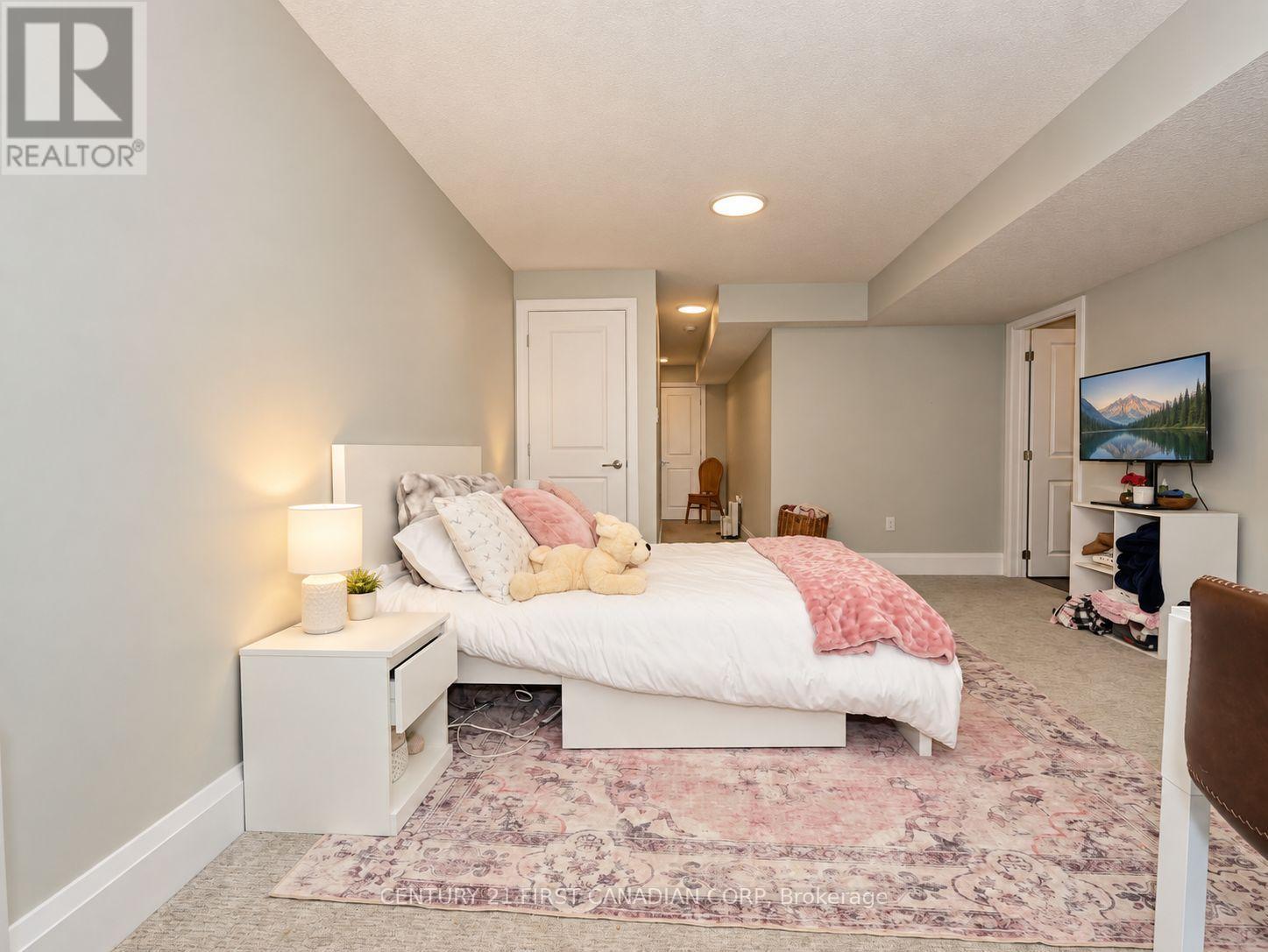 77 - 601 Lions Park Drive, Strathroy-Caradoc (Mount Brydges), ON
