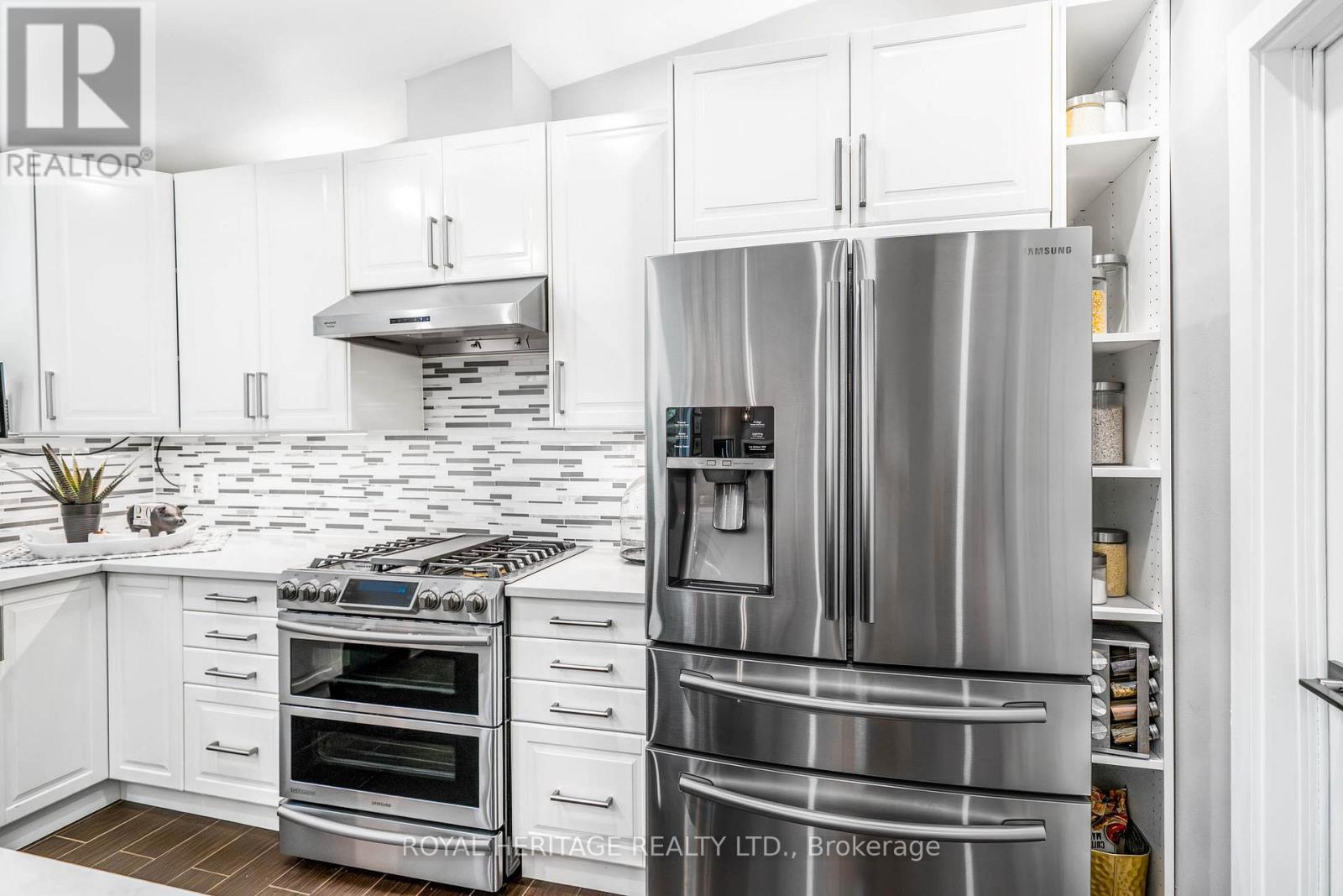 5260 Coronation Road, Whitby, ON
