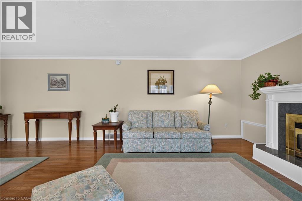 Hardwood-style flooring throughout - 799 Highway 6, Caledonia, ON