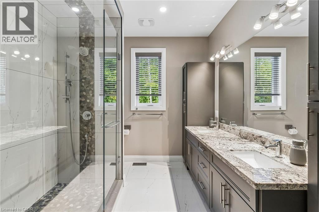 527 Pine Point Lane, Madoc, ON