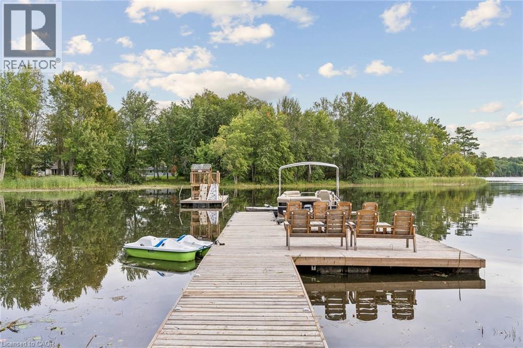 527 Pine Point Lane, Madoc, ON