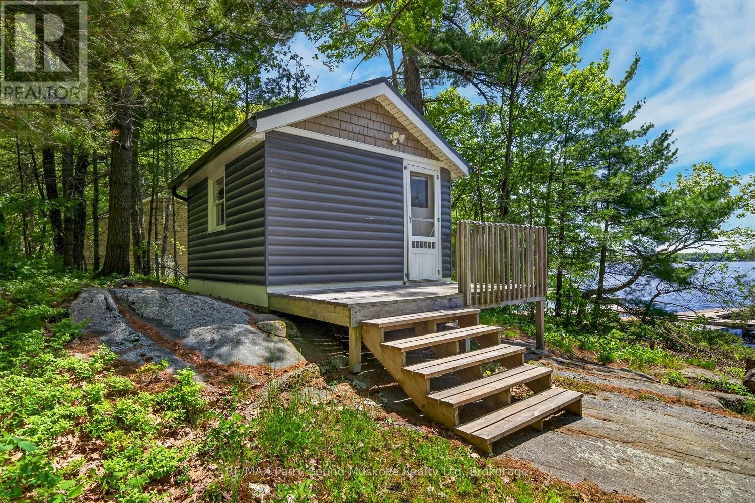 32 A11 Island, The Archipelago (Archipelago North), ON