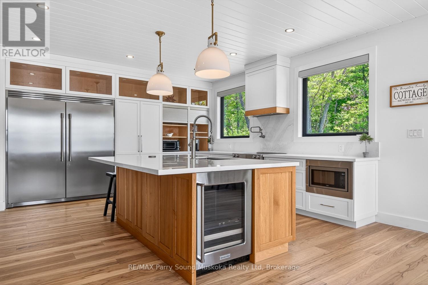 32 A11 Island, The Archipelago (Archipelago North), ON