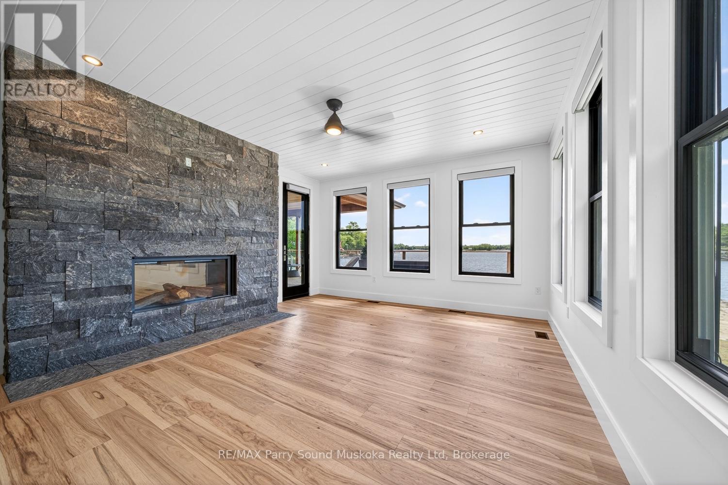 32 A11 Island, The Archipelago (Archipelago North), ON