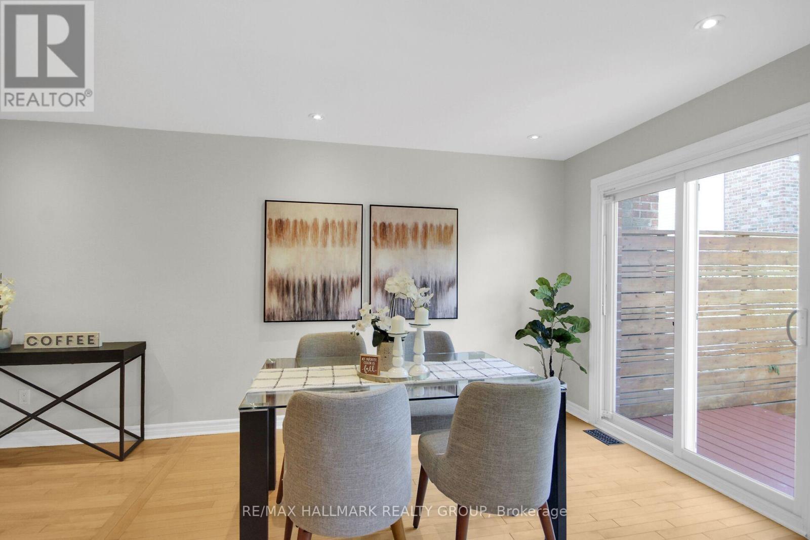 57 Ashpark Crescent, Ottawa, ON