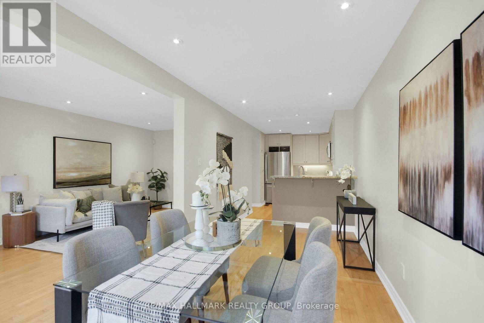 57 Ashpark Crescent, Ottawa, ON