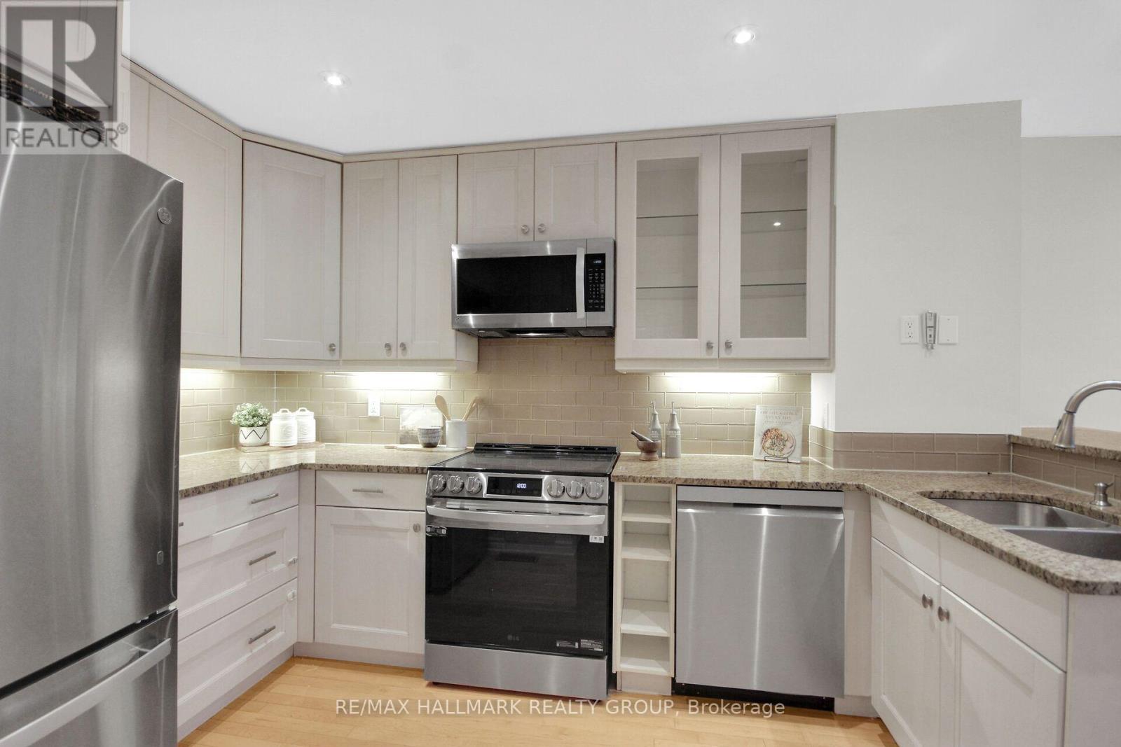 57 Ashpark Crescent, Ottawa, ON