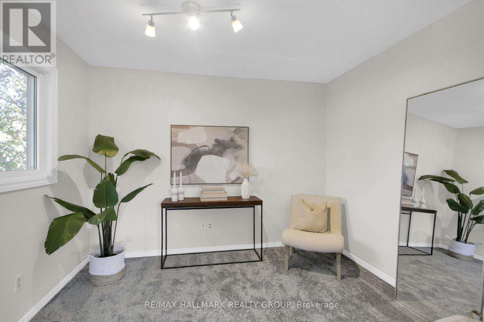 57 Ashpark Crescent, Ottawa, ON
