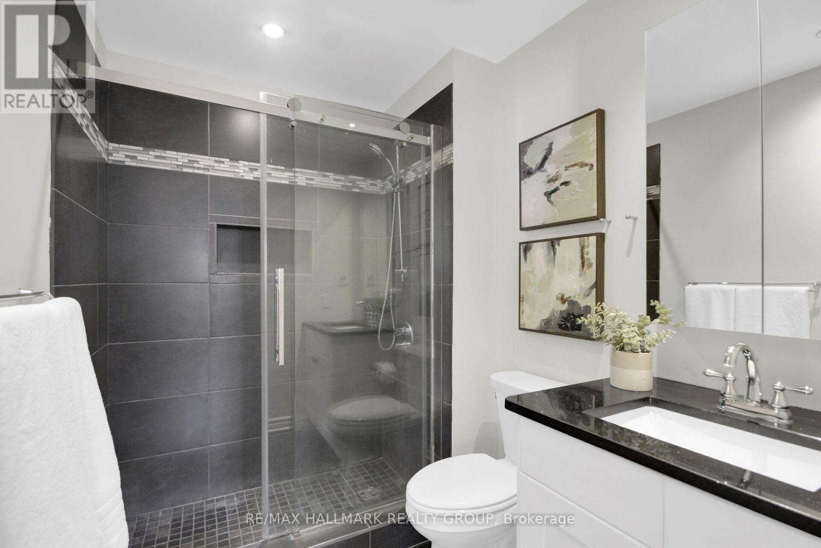 57 Ashpark Crescent, Ottawa, ON