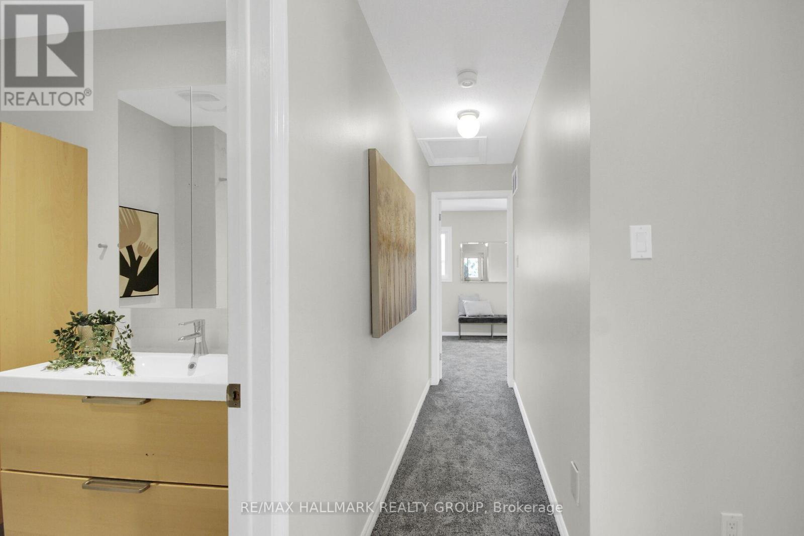 57 Ashpark Crescent, Ottawa, ON