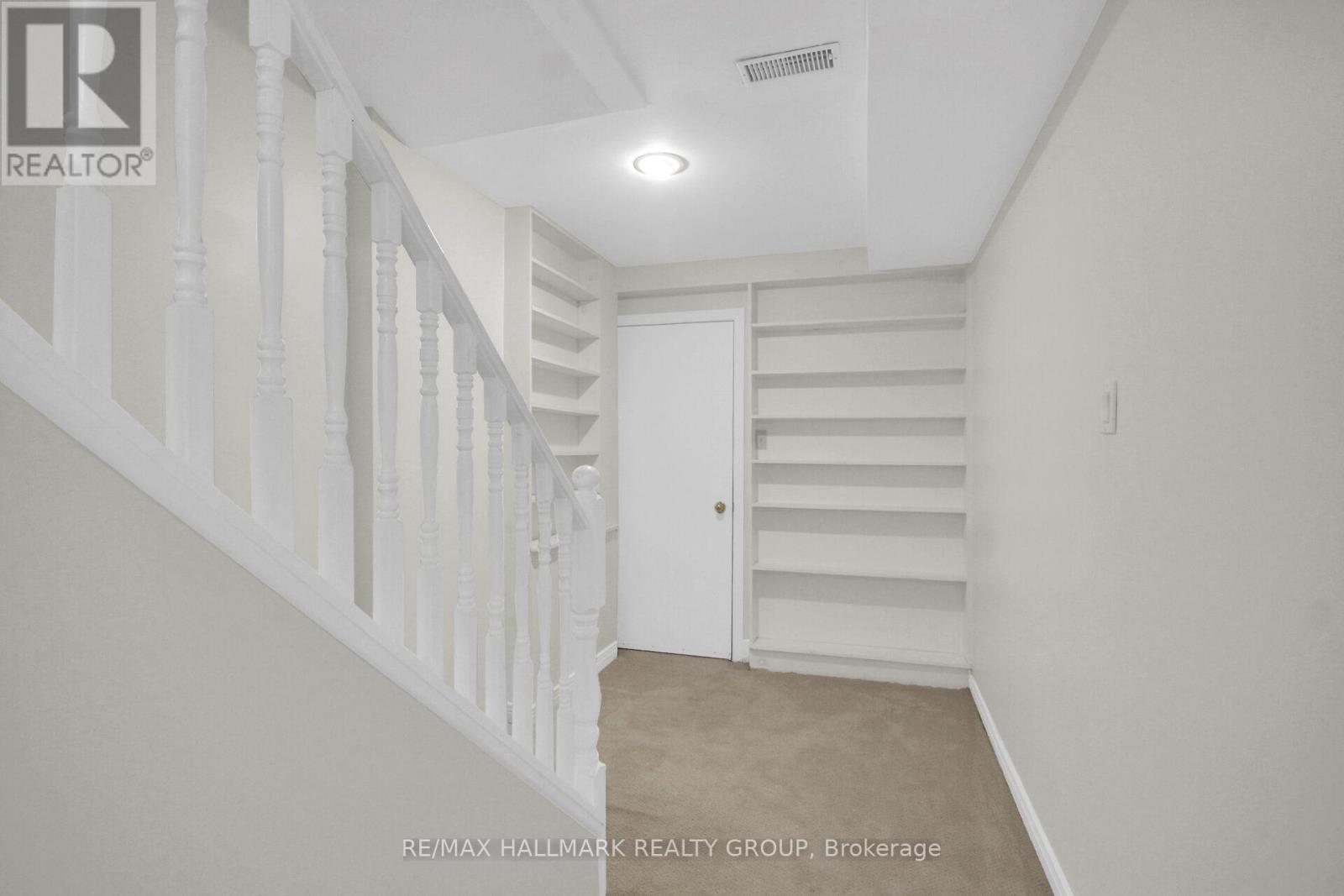 57 Ashpark Crescent, Ottawa, ON