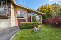 1866 LENESTER AVENUE Ottawa, ON K2A 3W8
