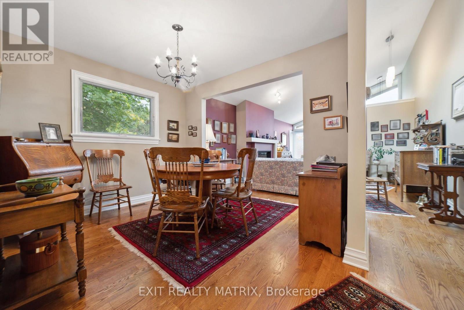 1866 Lenester Avenue, Ottawa, ON