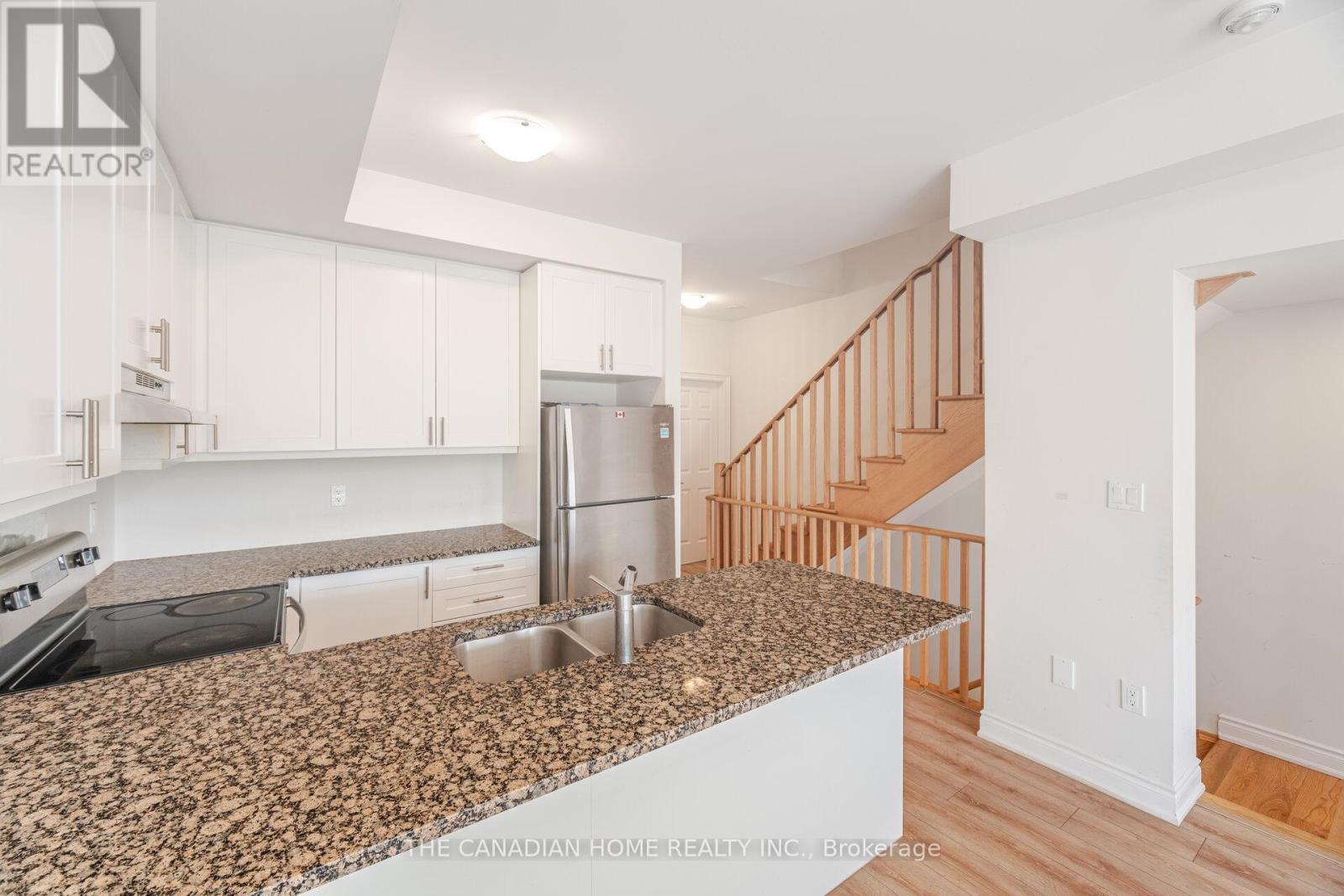 241 Danzatore Path, Oshawa, ON