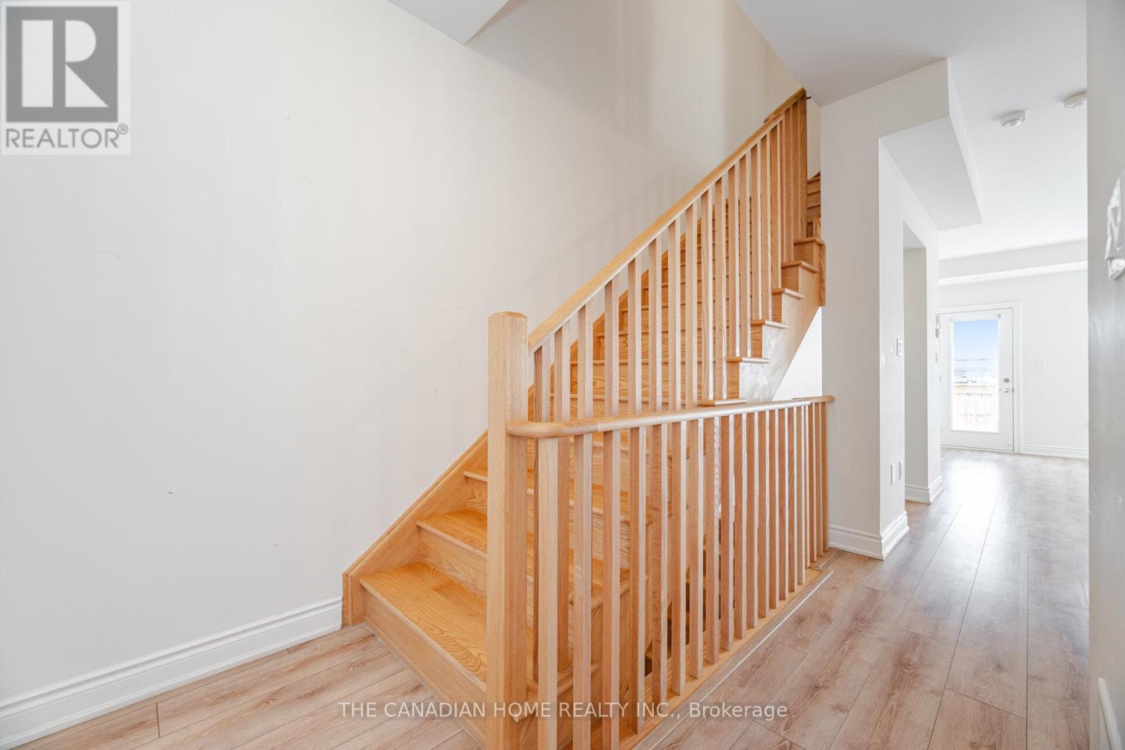 241 Danzatore Path, Oshawa, ON