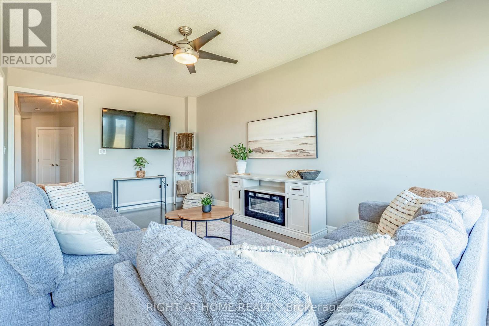 68 Wood Crescent, Essa, ON