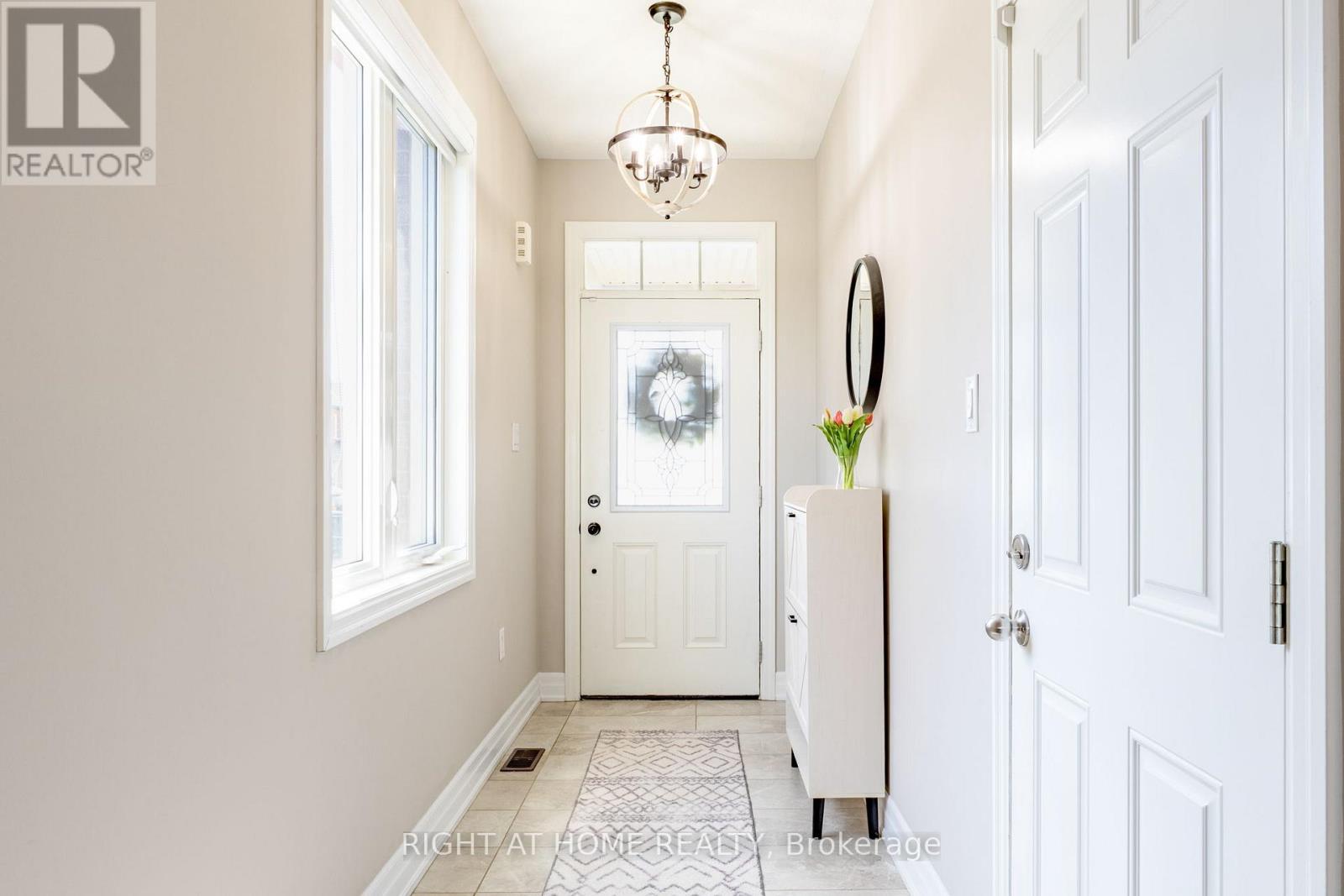 68 Wood Crescent, Essa, ON