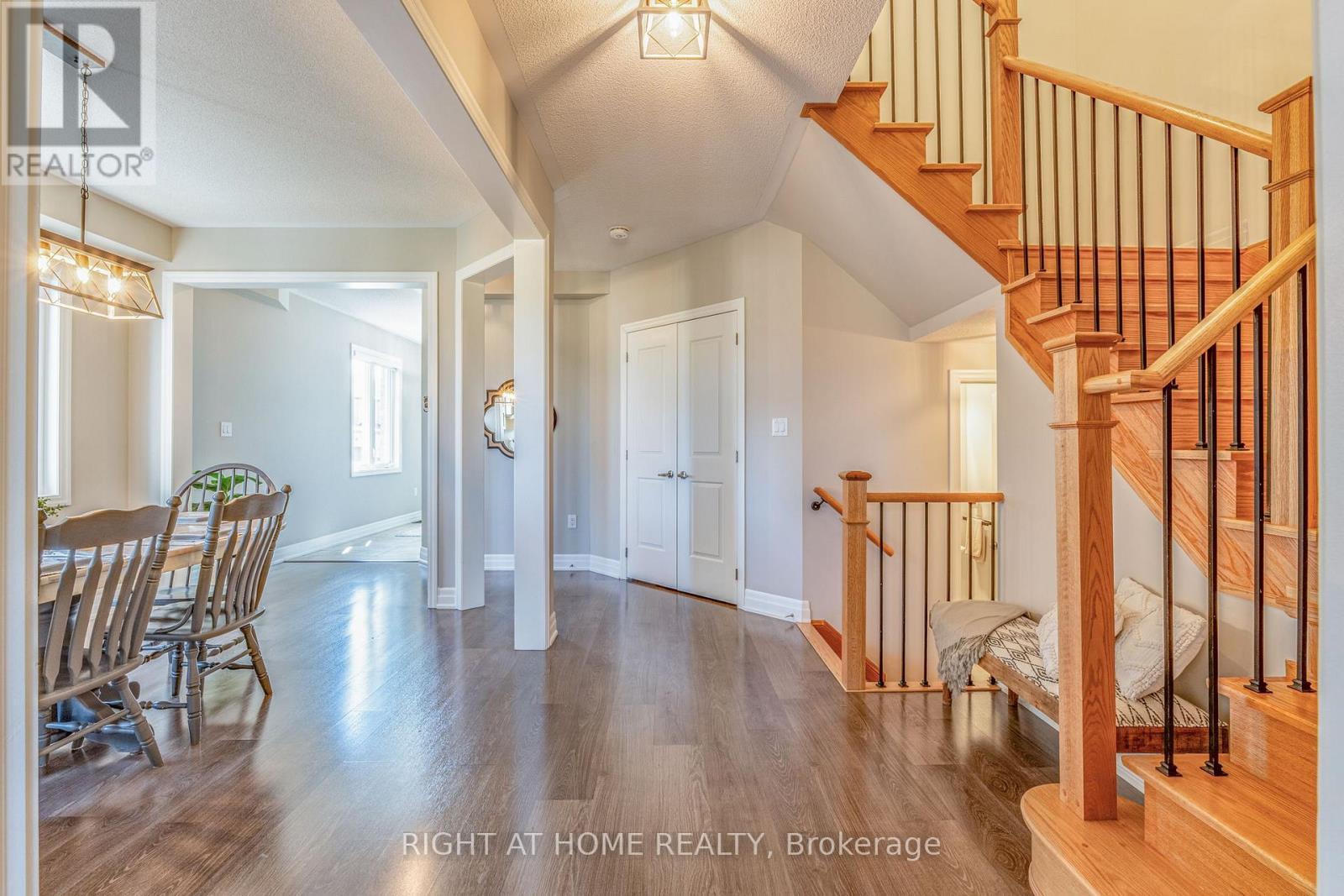 68 Wood Crescent, Essa, ON