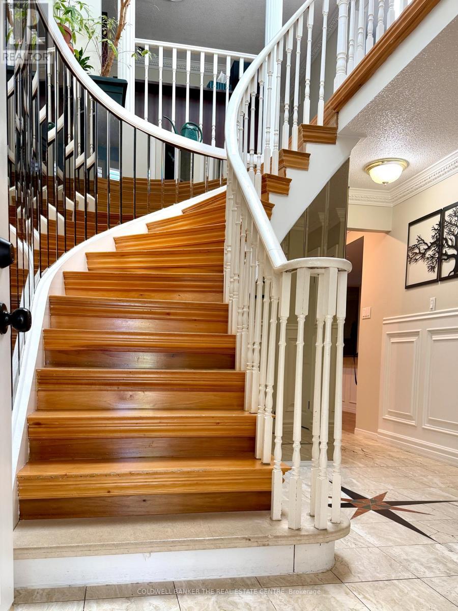 Stairs - 227 Hickling Trail, Barrie, ON