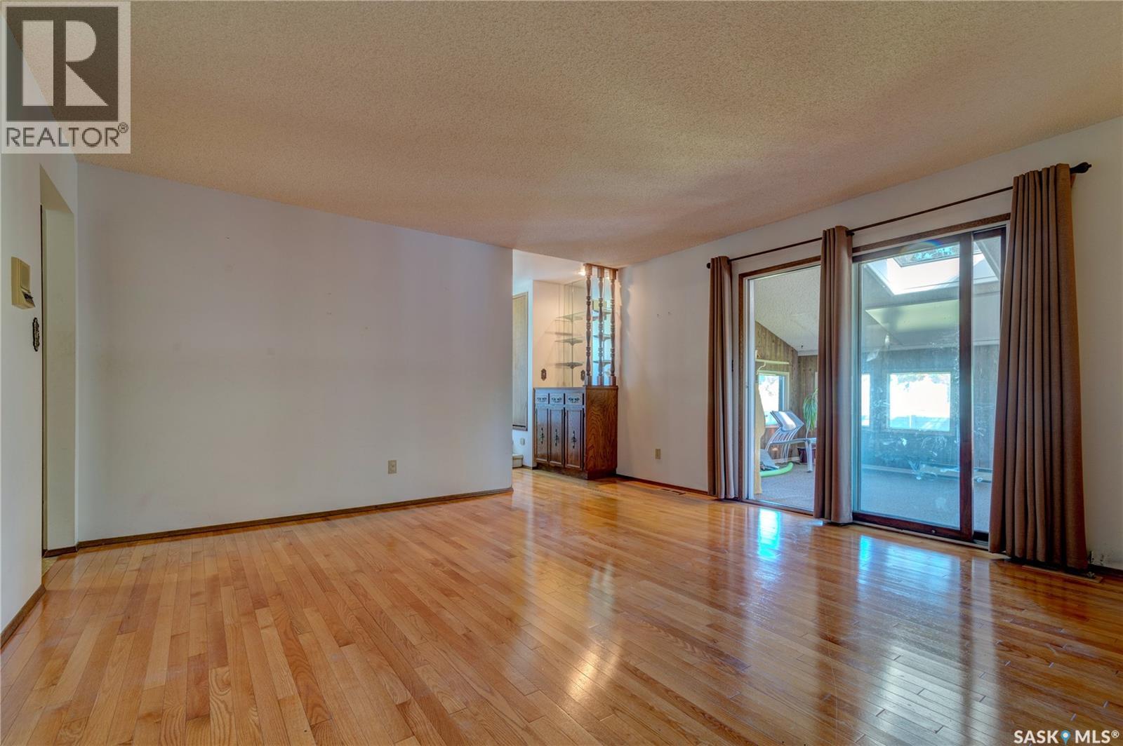 4827 Mctavish Street, Regina, SK