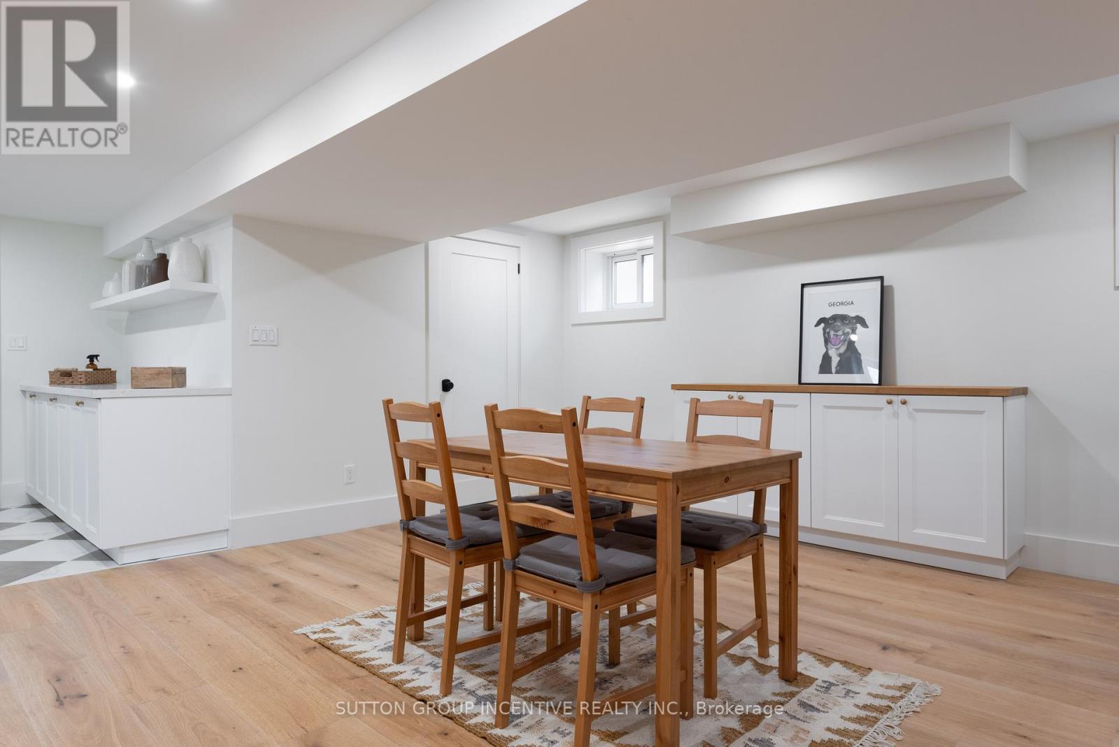 16 Robindale Avenue, Toronto, ON