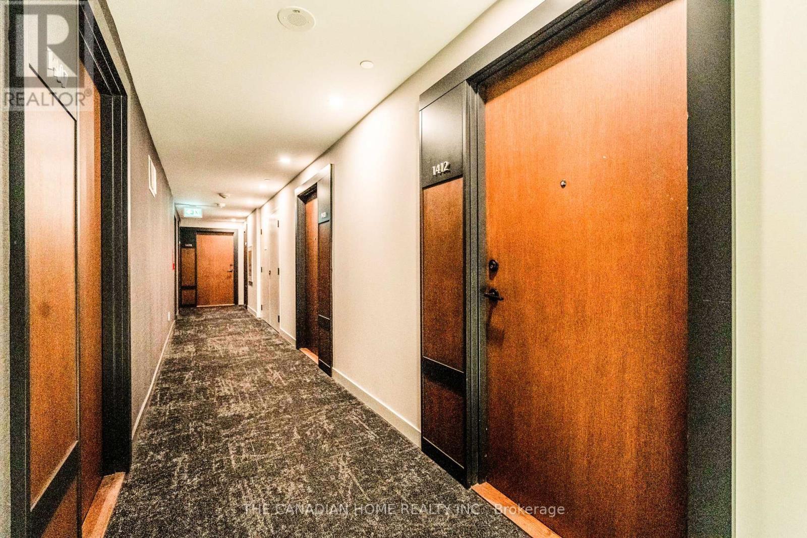 1412 - 4065 Confederation Parkway, Mississauga, ON