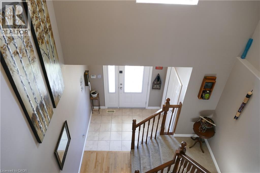 Photos are from the past before the current tenant moved in. - 466 Sienna Crescent, Kitchener, ON