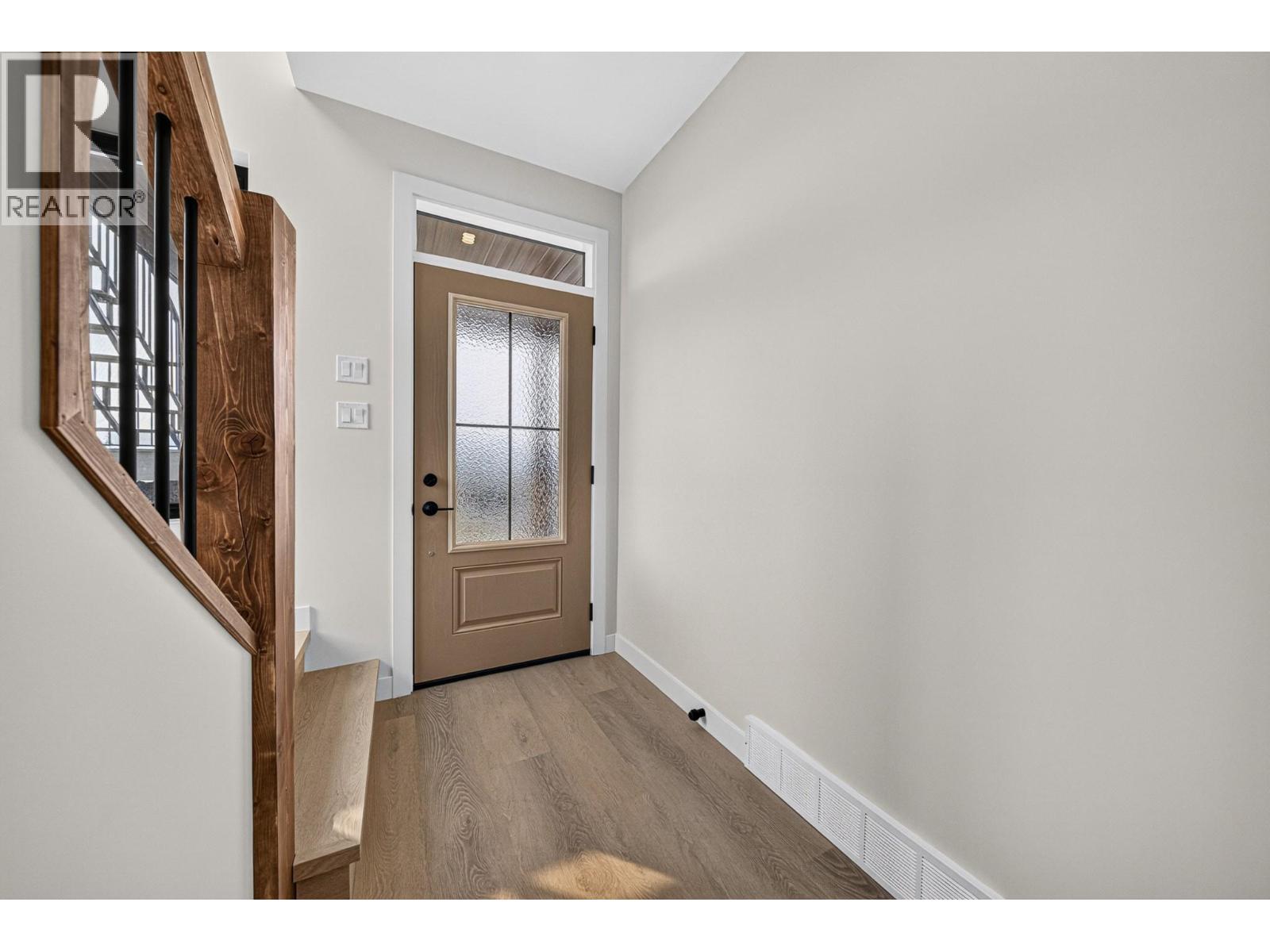 1731 Marina Estates Road, Lake Koocanusa, BC