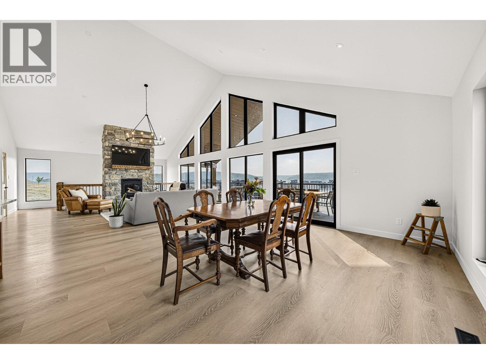 1731 Marina Estates Road, Lake Koocanusa, BC