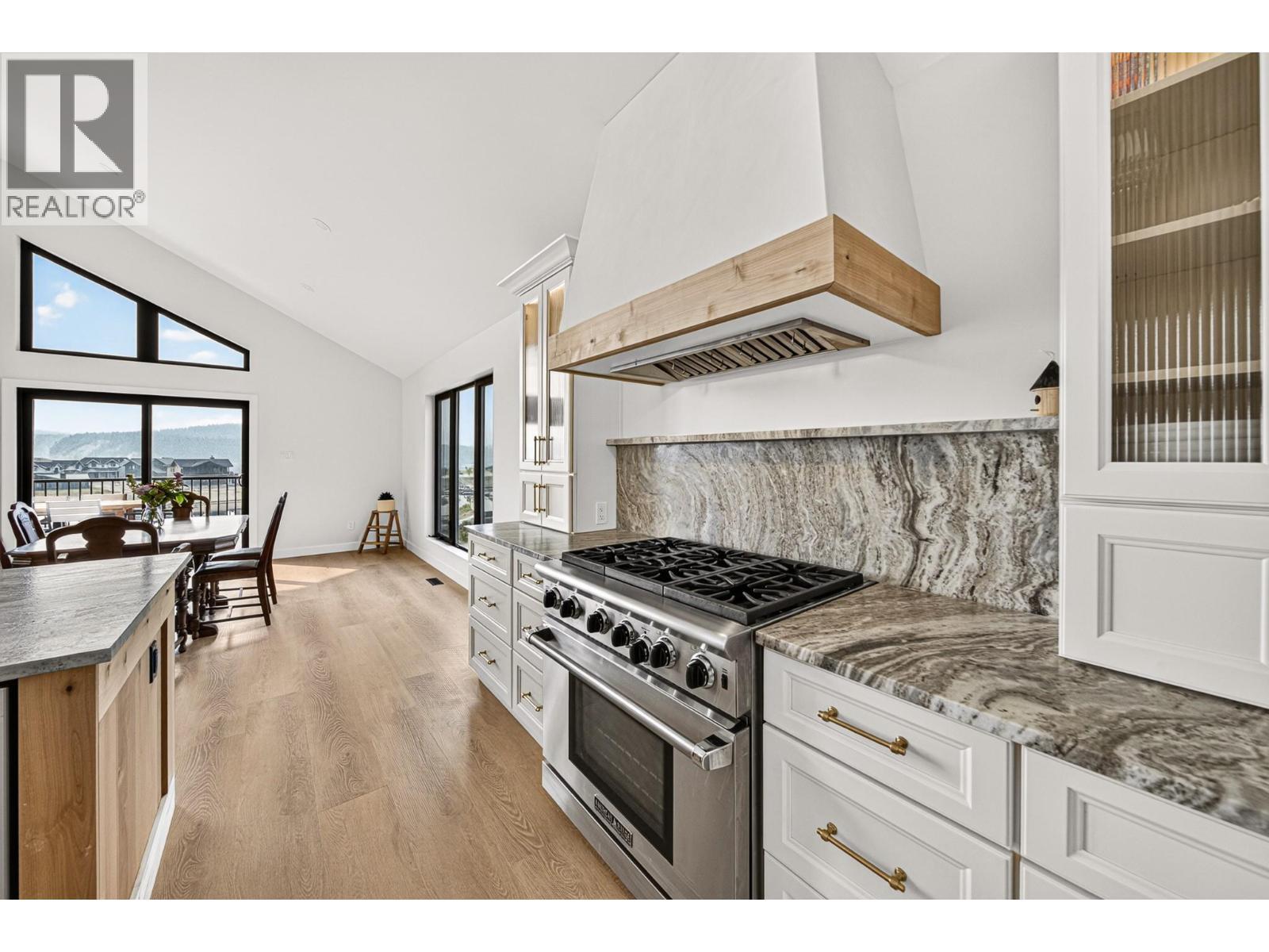 1731 Marina Estates Road, Lake Koocanusa, BC